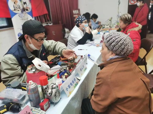 科技助老，智慧便民——仙霞慧生活學(xué)雷鋒活動(dòng)獲居民點(diǎn)贊